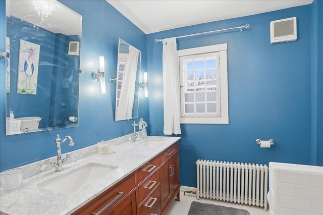 161 Harbor Road, Shelburne, VT 05482