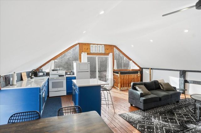 161 Harbor Road, Shelburne, VT 05482