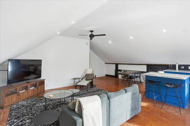 161 Harbor Road, Shelburne, VT 05482