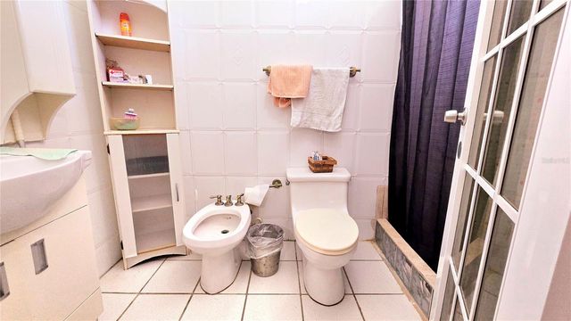 FELICIDAD URB. ALTURAS DE CERRO GORDO I Y II 2-D, Vega Alta, PR 00692