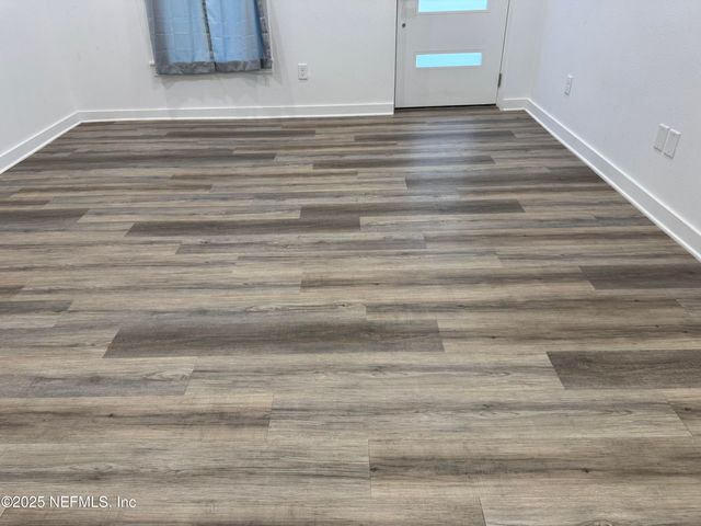 302 AZALEA Avenue, Interlachen, FL 32148