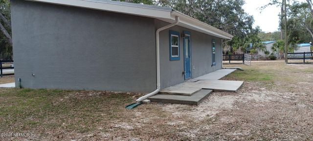 302 AZALEA Avenue, Interlachen, FL 32148