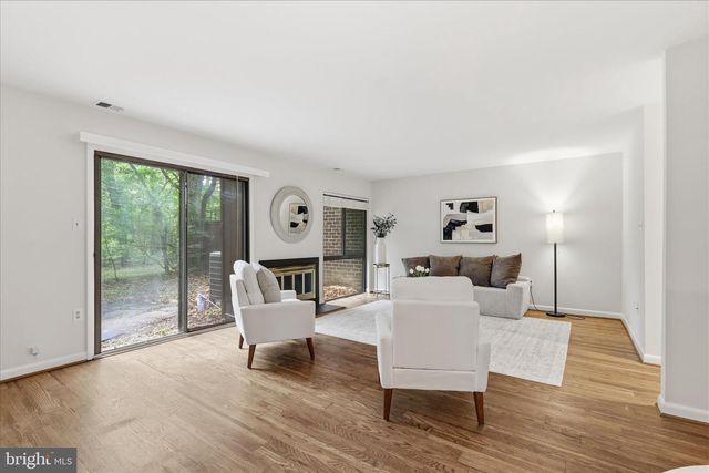 2043 WETHERSFIELD CT, Reston, VA 20191