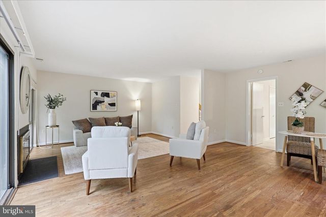 2043 WETHERSFIELD CT, Reston, VA 20191