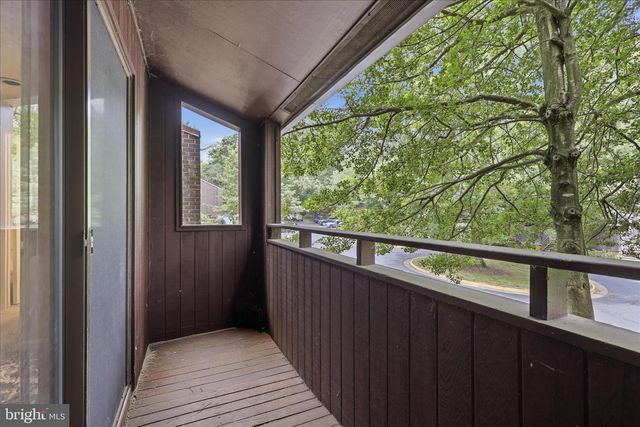 2043 WETHERSFIELD CT, Reston, VA 20191