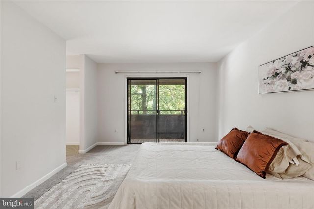 2043 WETHERSFIELD CT, Reston, VA 20191