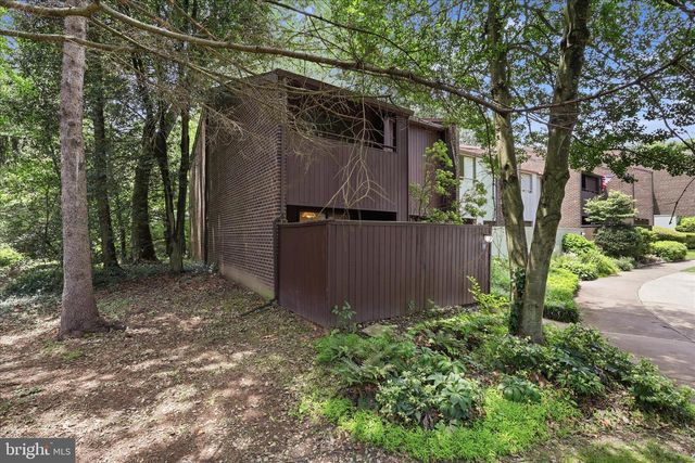 2043 WETHERSFIELD CT, Reston, VA 20191