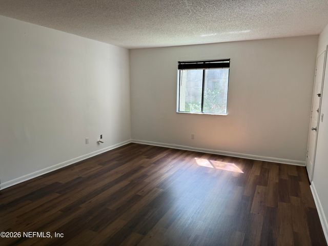 5243 WESTCHASE Court 3, Jacksonville, FL 32210