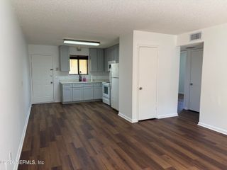 5243 WESTCHASE Court 3, Jacksonville, FL 32210