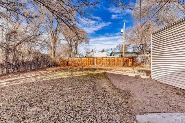 1523 E 11th St, Pueblo, CO 81001