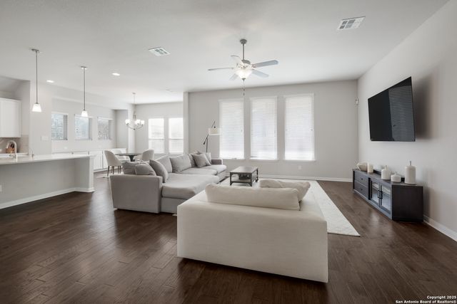 1610 Nightshade, San Antonio, TX 78260