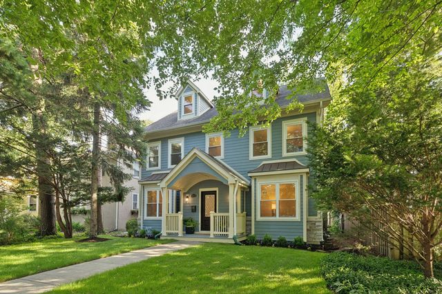 2412 Noyes Street, Evanston, IL 60201
