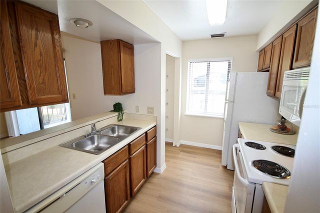 185 WATERFALL WAY 201, Altamonte Springs, FL 32714