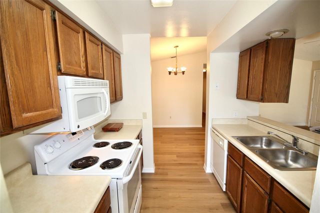 185 WATERFALL WAY 201, Altamonte Springs, FL 32714