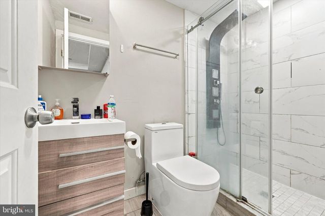 1605-00 W OXFORD ST, Philadelphia, PA 19121