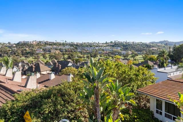 2333 Caringa Way 34, Carlsbad, CA 92009