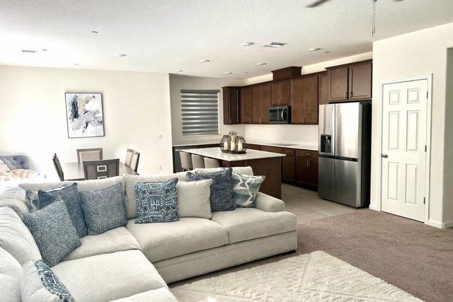 3209 Auburn Leaf Loop, Folsom, CA 95630