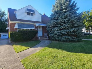 3868 Warrensville Center Road, Warrensville Heights, OH 44122