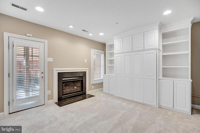 718 HAWKINS WAY, Alexandria, VA 22314