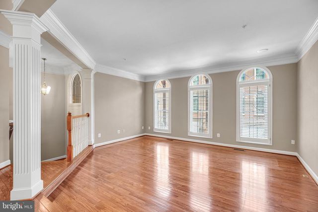 718 HAWKINS WAY, Alexandria, VA 22314