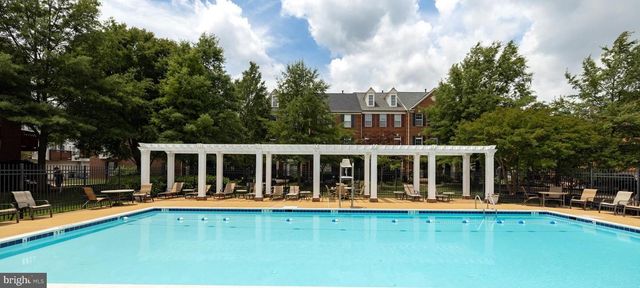 718 HAWKINS WAY, Alexandria, VA 22314