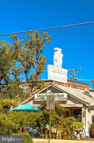 718 HAWKINS WAY, Alexandria, VA 22314