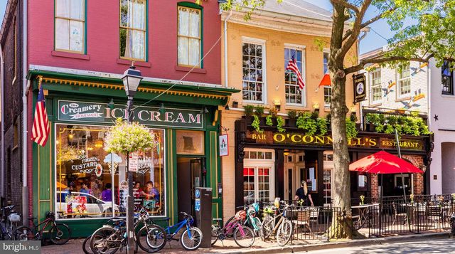 718 HAWKINS WAY, Alexandria, VA 22314