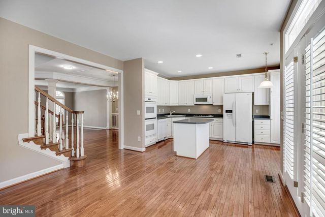 718 HAWKINS WAY, Alexandria, VA 22314