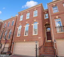 718 HAWKINS WAY, Alexandria, VA 22314