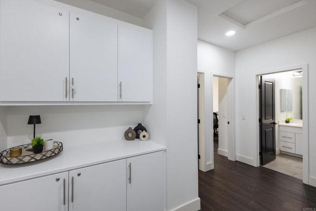 1714 Fairlead Ave, Carlsbad, CA 92011