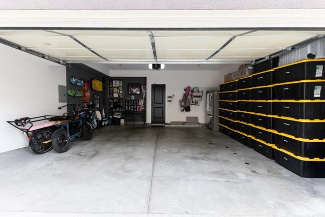 1714 Fairlead Ave, Carlsbad, CA 92011