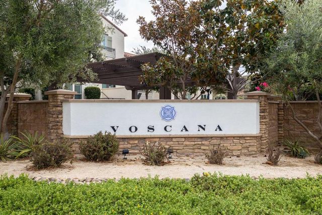 1714 Fairlead Ave, Carlsbad, CA 92011