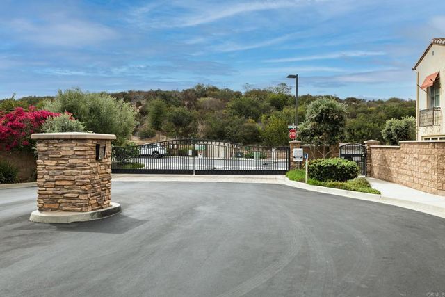 1714 Fairlead Ave, Carlsbad, CA 92011