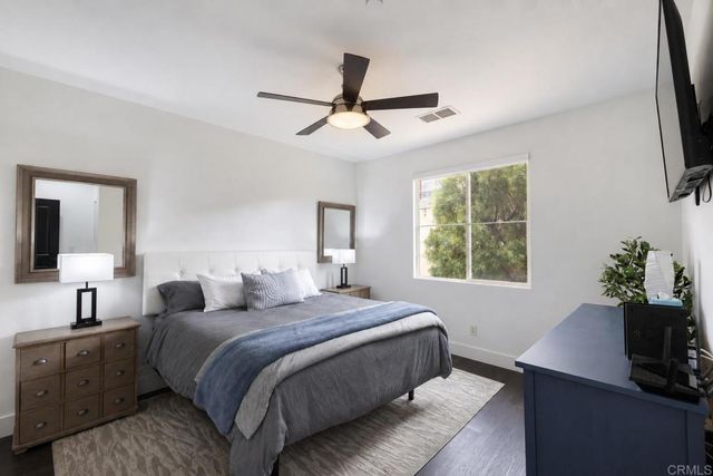 1714 Fairlead Ave, Carlsbad, CA 92011