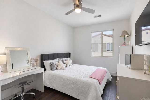 1714 Fairlead Ave, Carlsbad, CA 92011