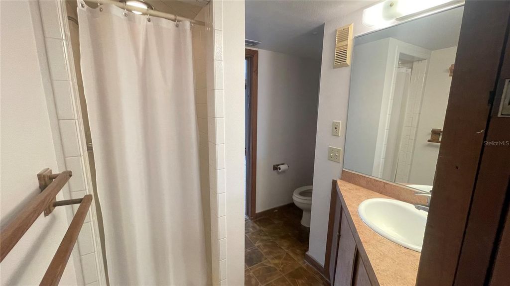 Image 24 of property listing at 21004 NEGRIL COURT, Lutz, FL 33558
