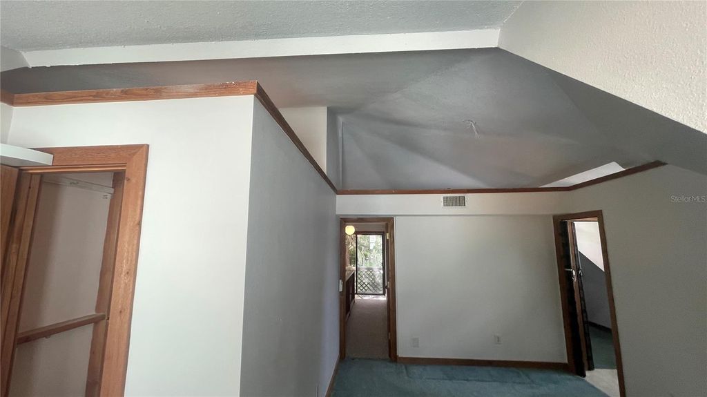 Image 32 of property listing at 21004 NEGRIL COURT, Lutz, FL 33558