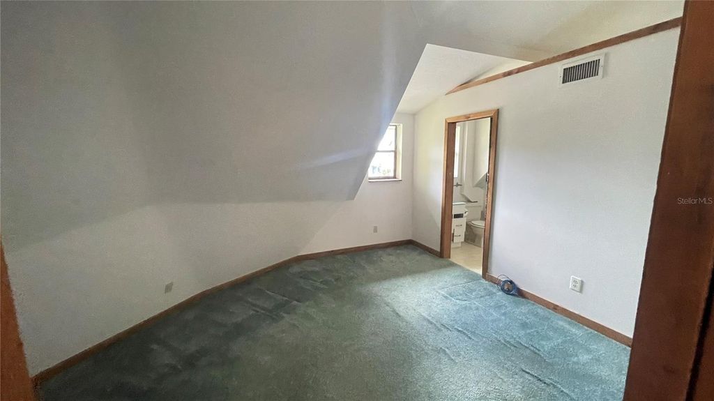 Image 34 of property listing at 21004 NEGRIL COURT, Lutz, FL 33558