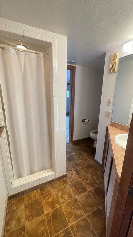 Image 45 of property listing at 21004 NEGRIL COURT, Lutz, FL 33558