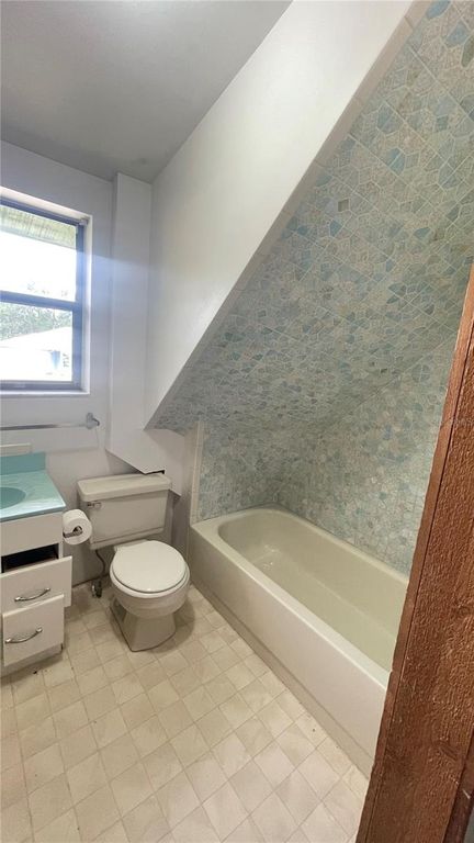 Image 48 of property listing at 21004 NEGRIL COURT, Lutz, FL 33558