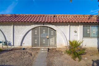 824 Hedge Way 2, Las Vegas, NV 89110