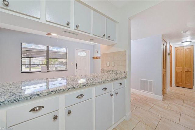 4711 SE 5th AVE 5, Cape Coral, FL 33904