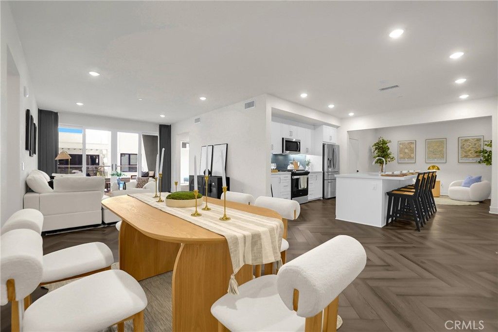 16321 Dawn Way 308, Tustin, CA 92782 — exterior