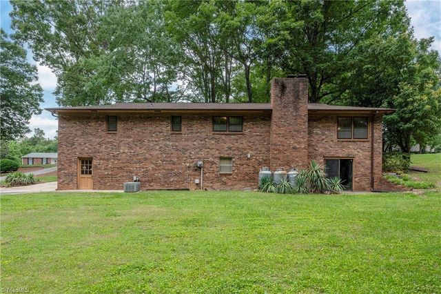 160 Sunny Acres Drive, Lewisville, NC 27023