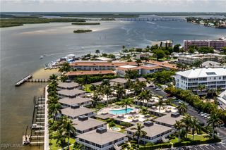 1215 Edington PL H1, Marco Island, FL 34145