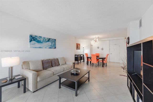 1965 S Ocean Dr 14D, Hallandale Beach, FL 33009