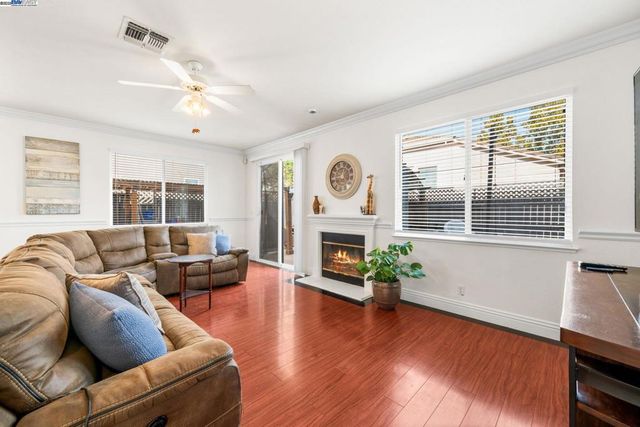 1531 Riverview Ave, Tracy, CA 95377