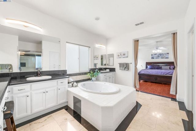 1531 Riverview Ave, Tracy, CA 95377