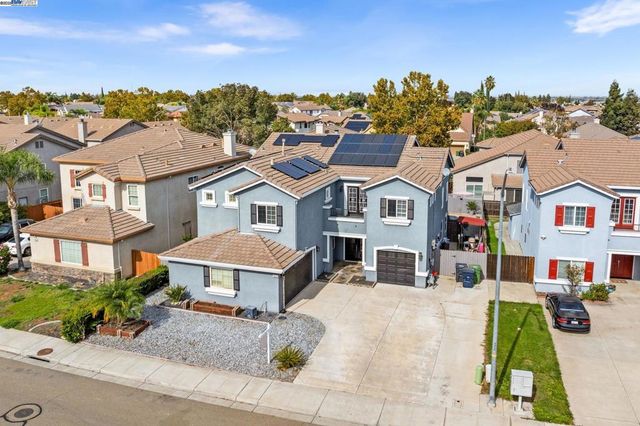 1531 Riverview Ave, Tracy, CA 95377