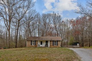 109 Robin Hood Rd, Dickson, TN 37055